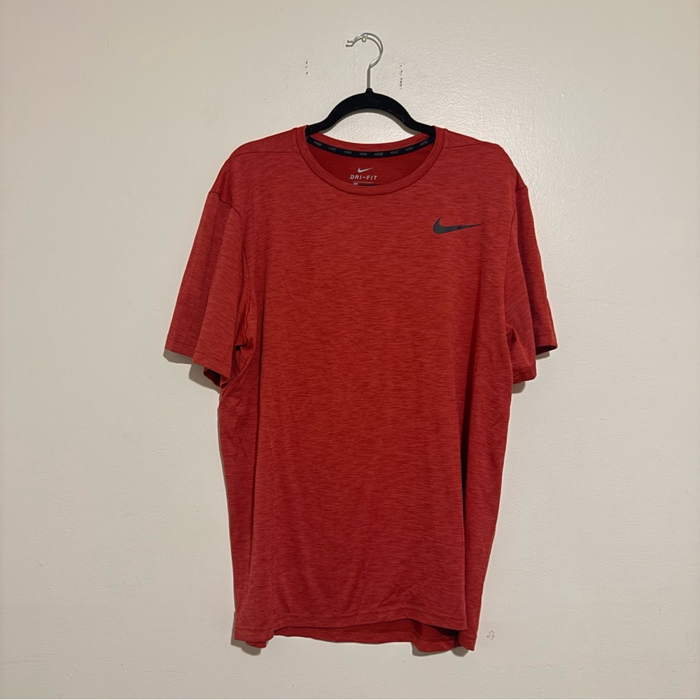 Nike | Men's Dri-Fit Short Sleeve Red Tee